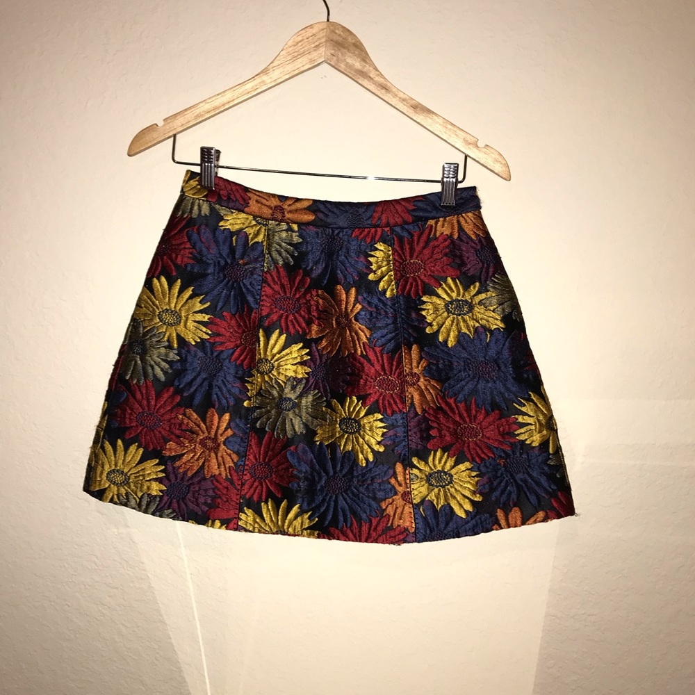 Alice&Olivia skirt size 4